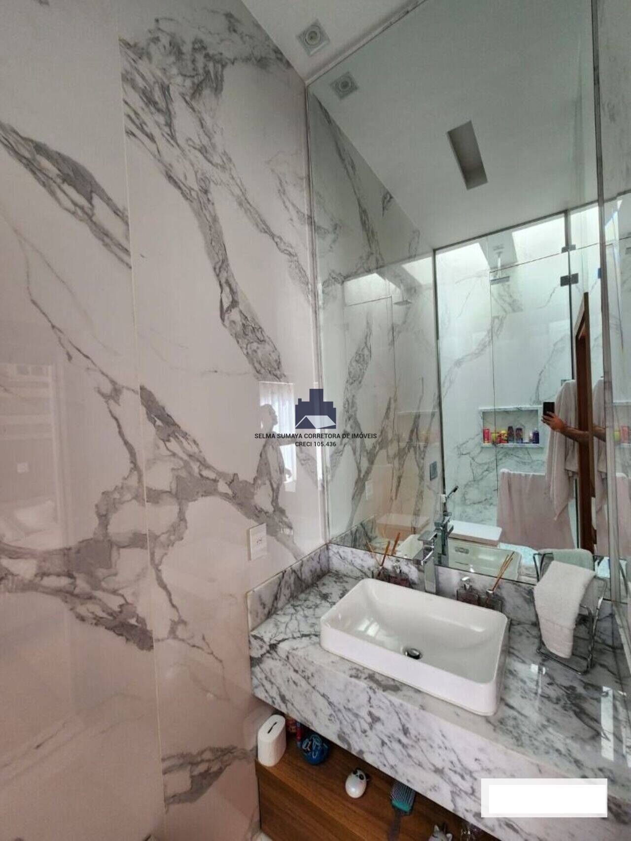 Casa de Condomínio com 3 quartos à venda, 310m² — foto 19 de 20