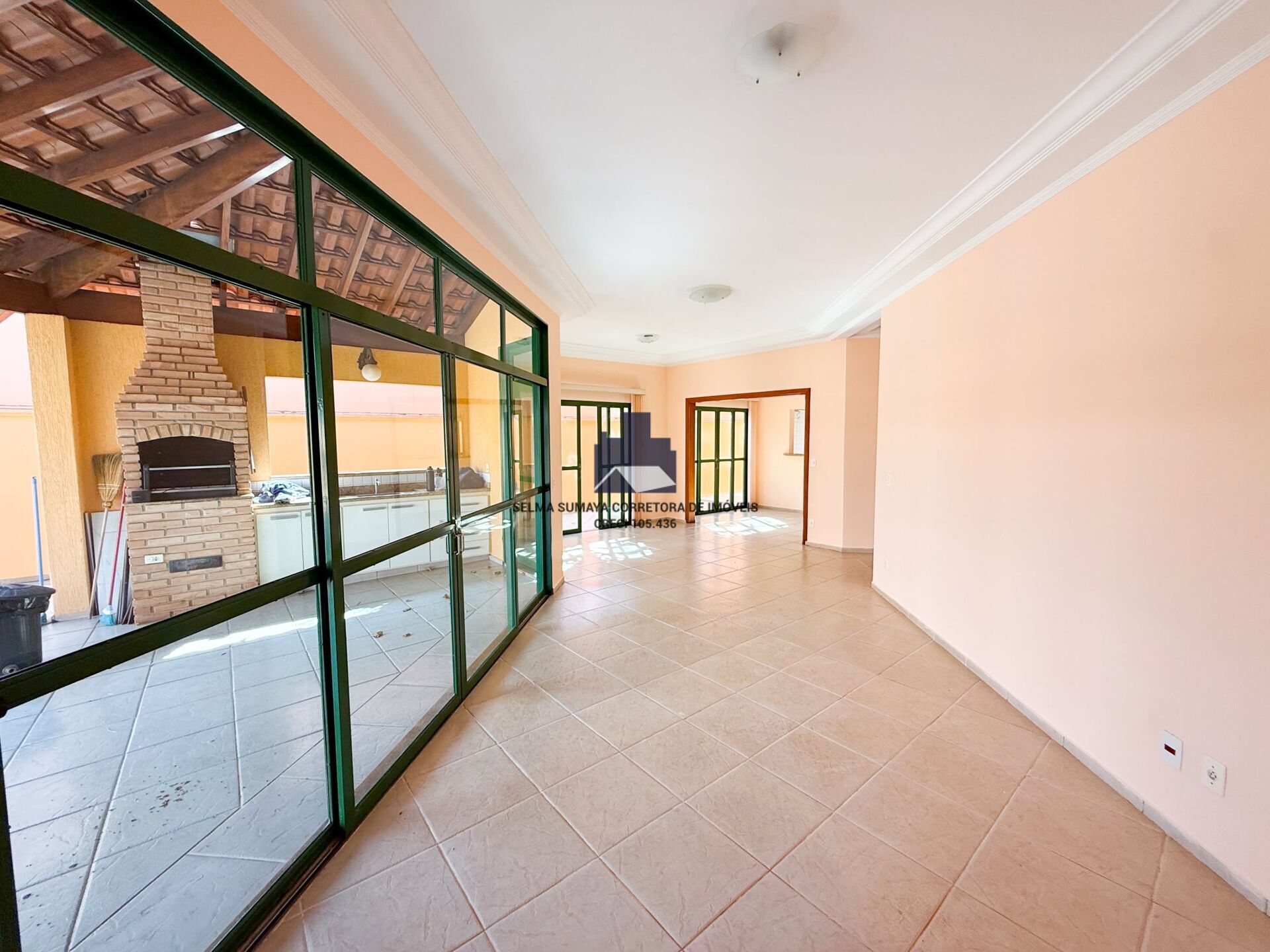 Casa de Condomínio com 4 quartos à venda, 360m² — foto 9 de 20