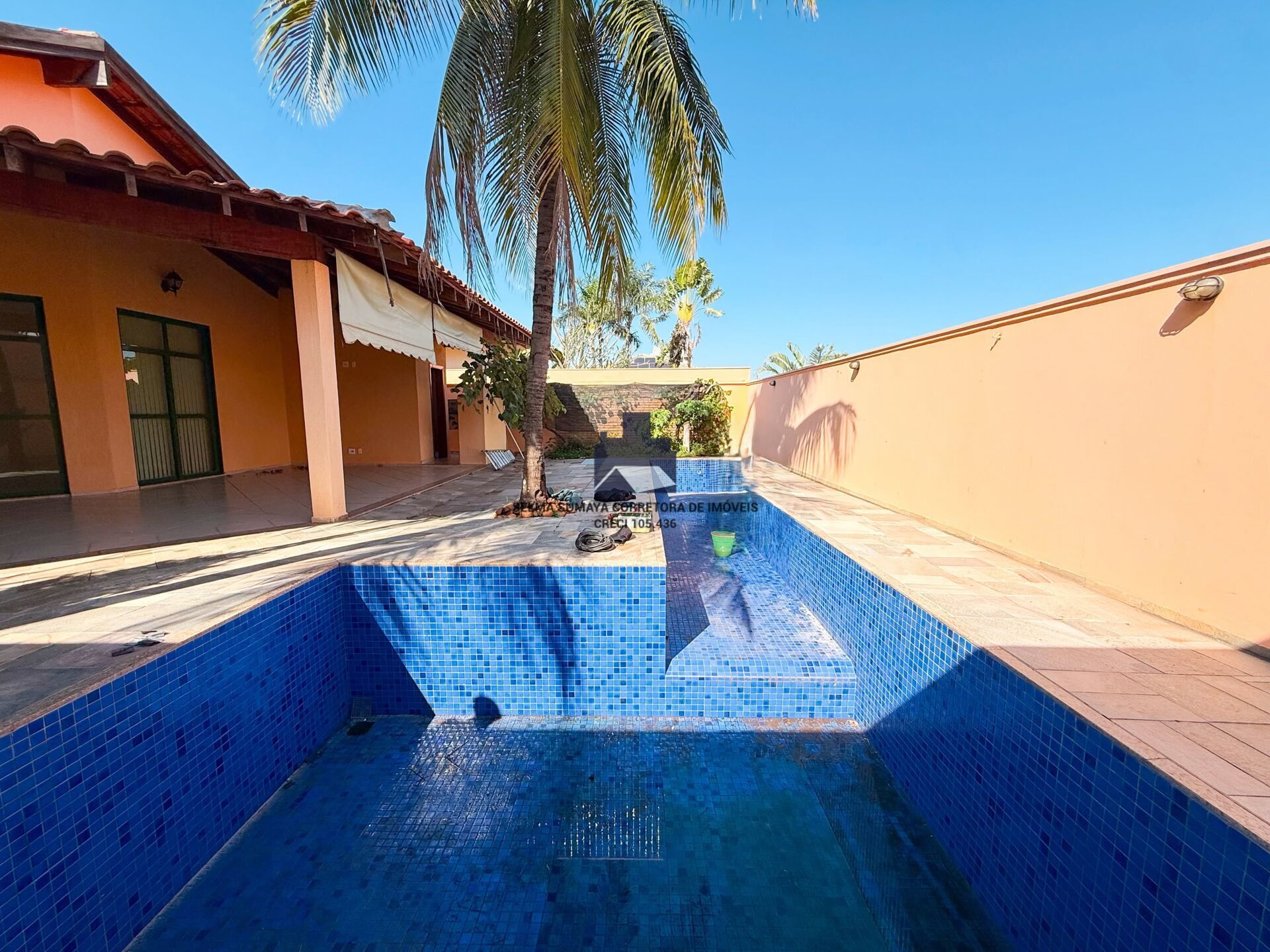Casa de Condomínio com 4 quartos à venda, 360m² — foto 17 de 20