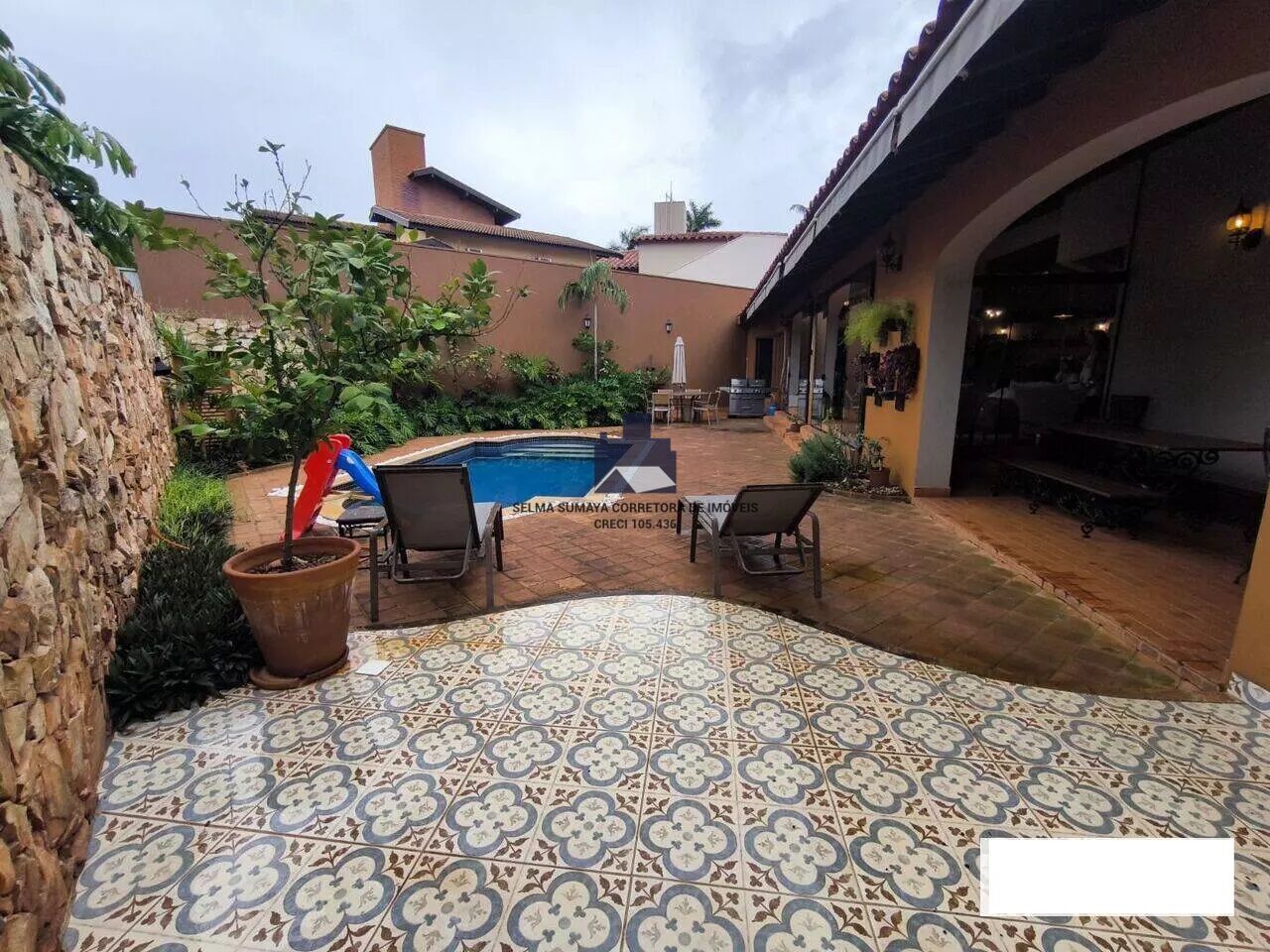 Casa de Condomínio com 4 quartos à venda, 550m² — foto 13 de 21