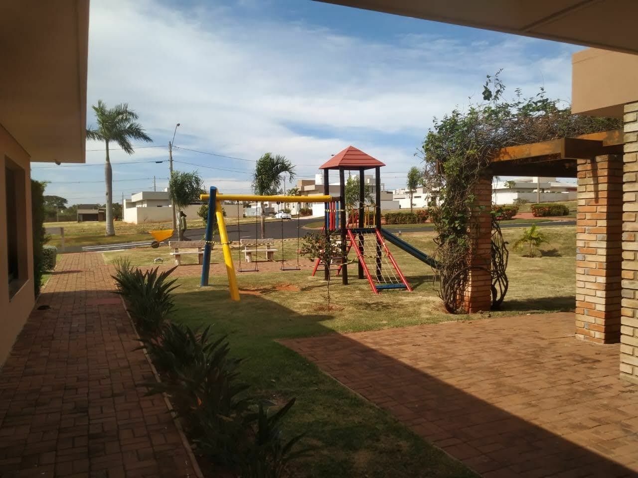 Terreno / Lote / Condomínio à venda, 377m² — foto 14 de 18