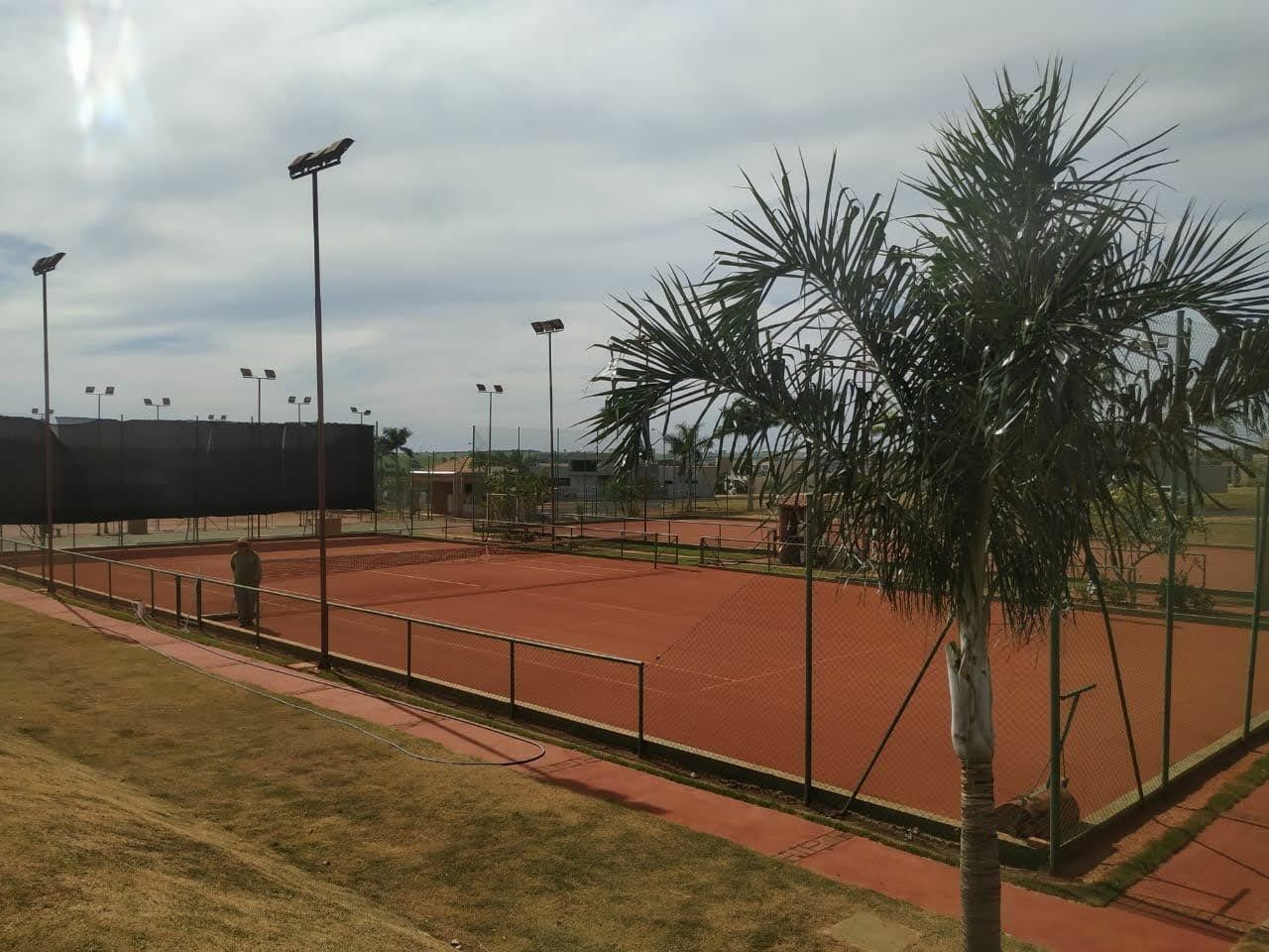 Terreno / Lote / Condomínio à venda, 377m² — foto 12 de 18