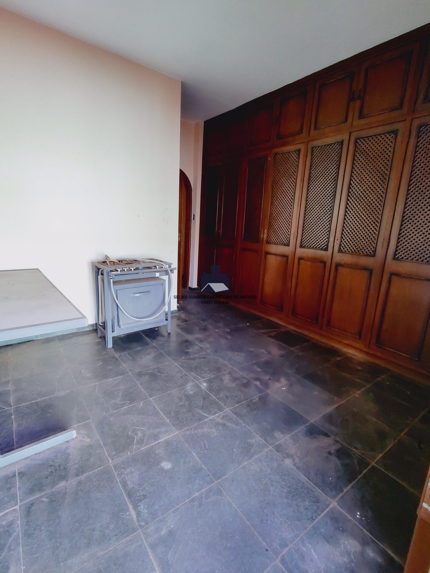 Casa com 3 quartos à venda, 236m² — foto 7 de 17
