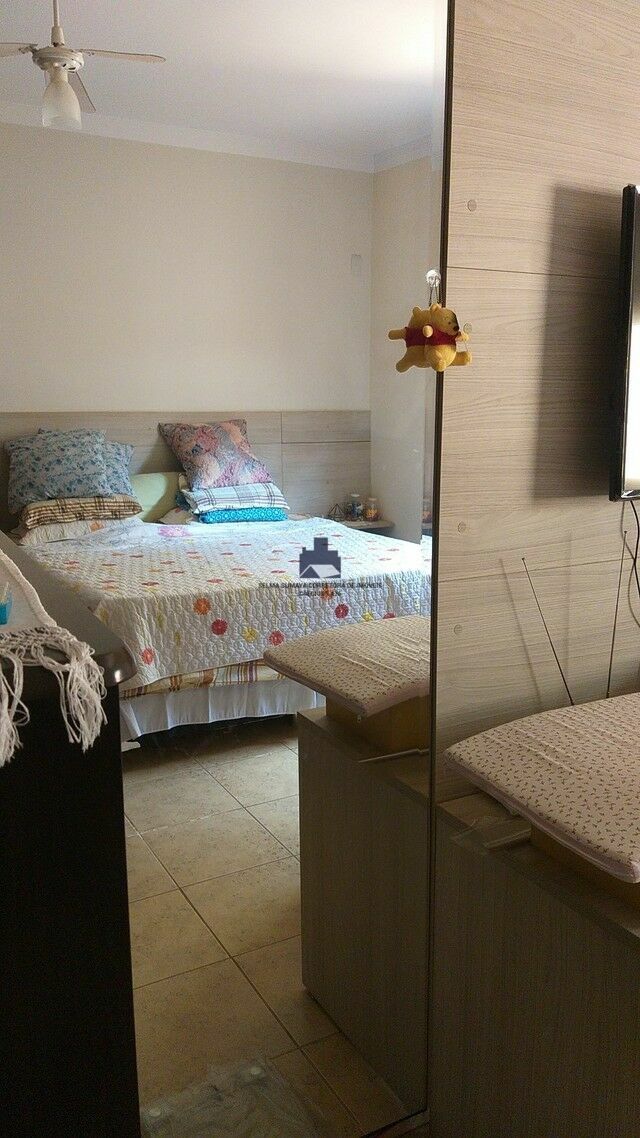 Casa com 4 quartos à venda, 230m² — foto 5 de 13