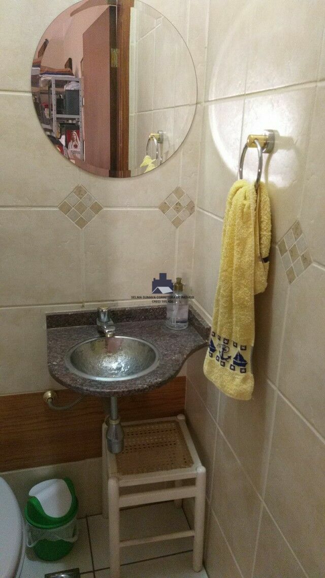 Casa com 4 quartos à venda, 230m² — foto 12 de 13