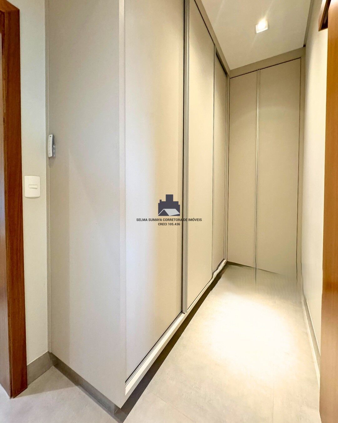 Casa de Condomínio com 3 quartos à venda, 222m² — foto 12 de 15