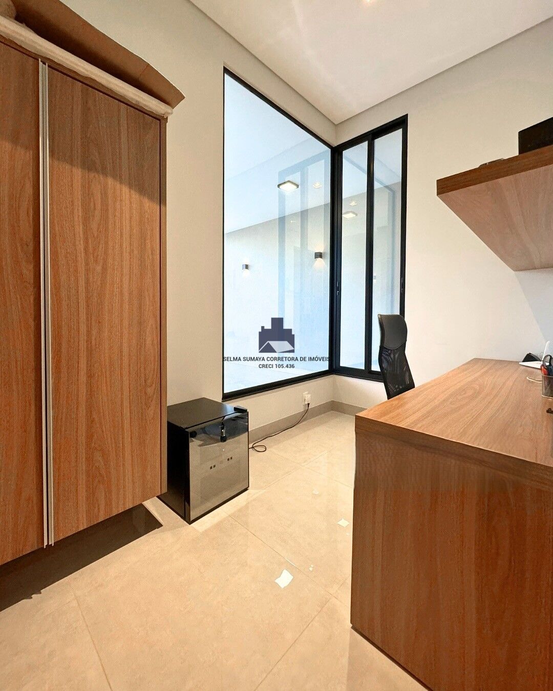 Casa de Condomínio com 3 quartos à venda, 222m² — foto 9 de 15