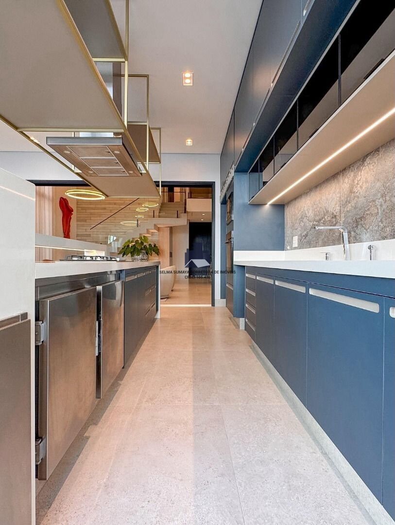 Casa de Condomínio com 4 quartos à venda, 316m² — foto 10 de 12