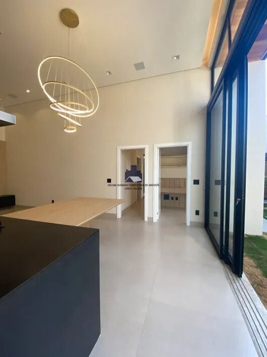 Casa de Condomínio com 3 quartos à venda, 165m² — foto 6 de 27