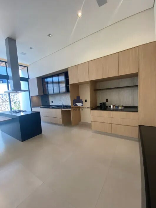 Casa de Condomínio com 3 quartos à venda, 165m² — foto 19 de 27