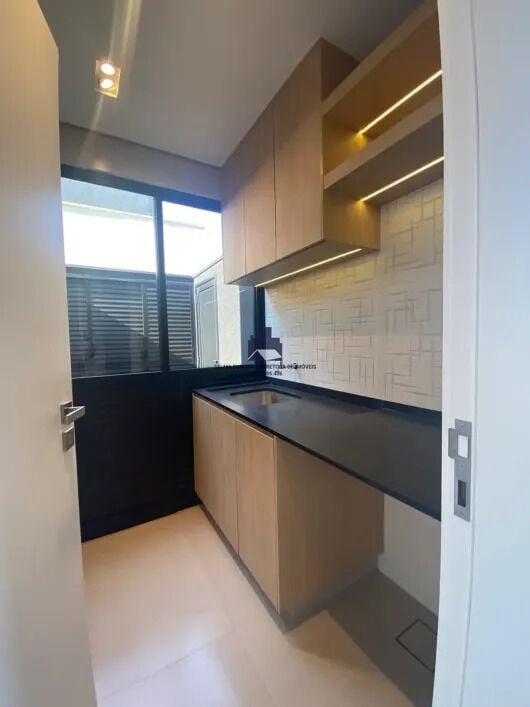 Casa de Condomínio com 3 quartos à venda, 165m² — foto 20 de 27