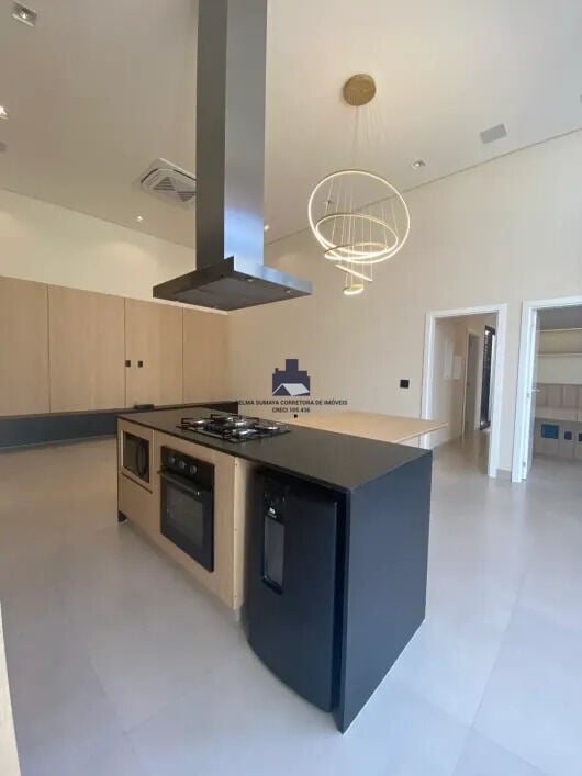 Casa de Condomínio com 3 quartos à venda, 165m² — foto 13 de 27