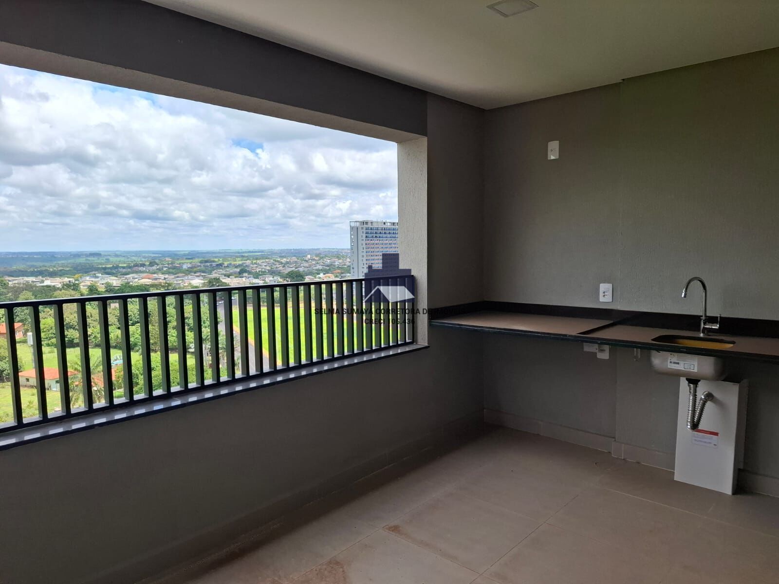 Apartamento com 3 quartos à venda, 106m² — foto 24 de 42