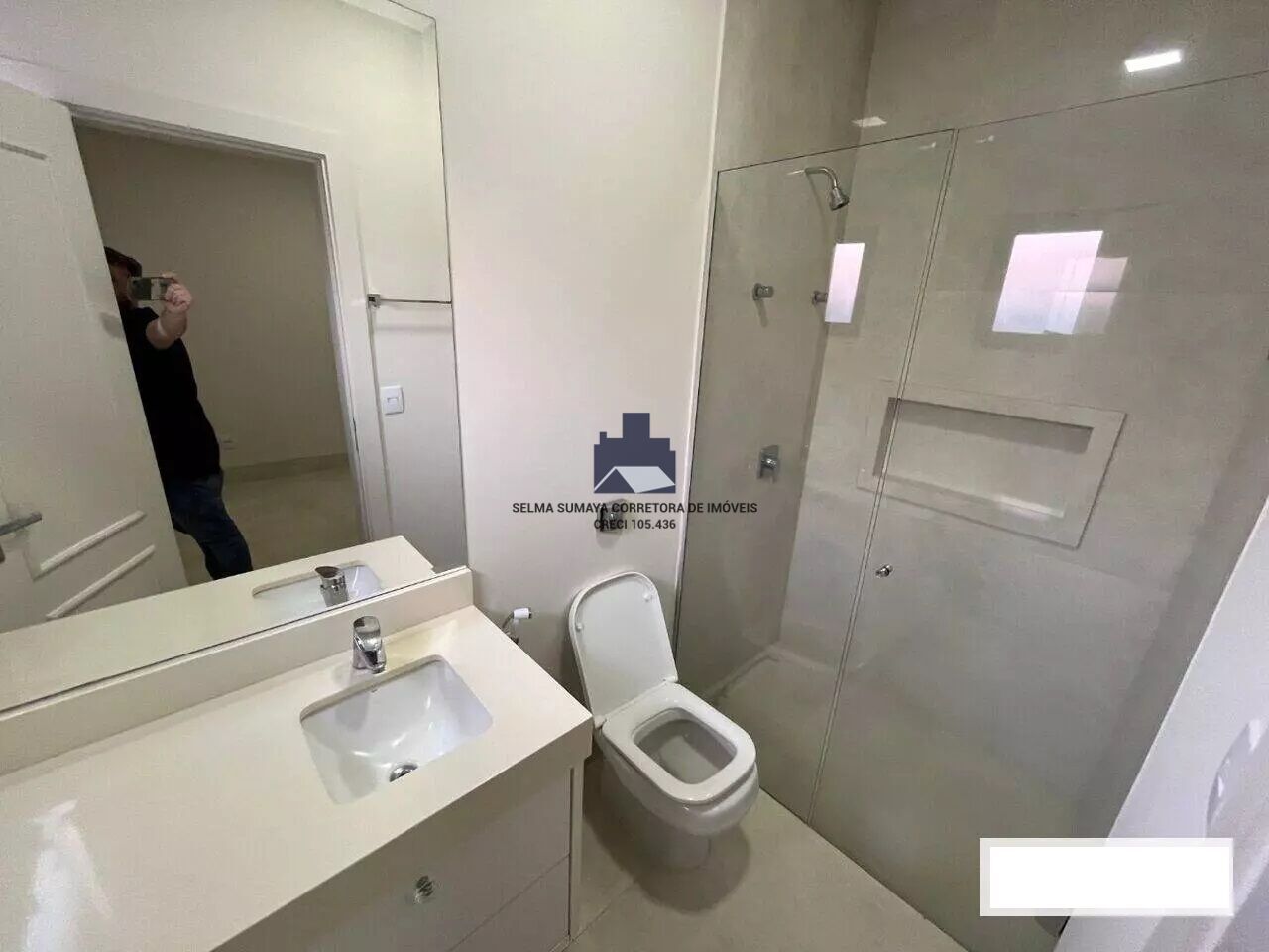 Casa de Condomínio com 3 quartos à venda, 250m² — foto 12 de 18