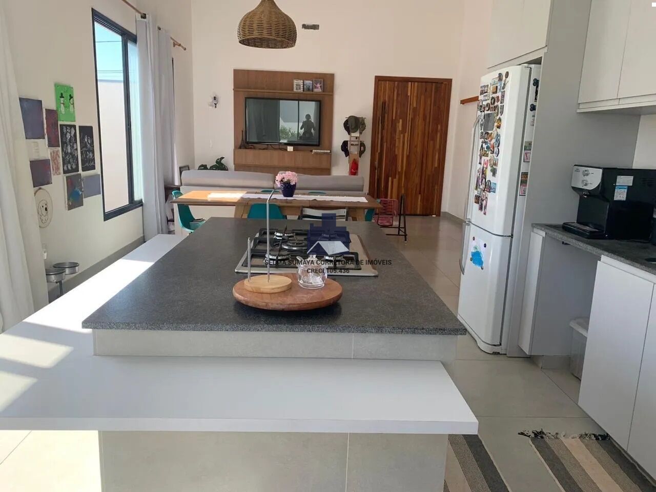 Casa de Condomínio com 3 quartos à venda, 175m² — foto 4 de 29