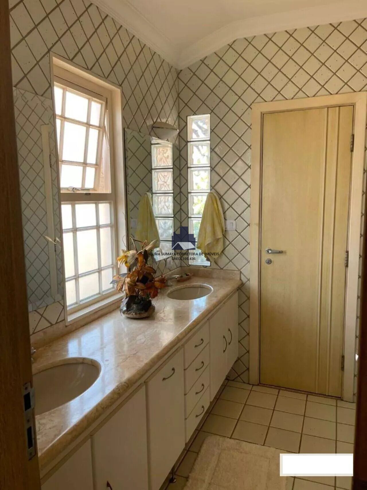 Casa de Condomínio com 3 quartos à venda, 460m² — foto 18 de 25