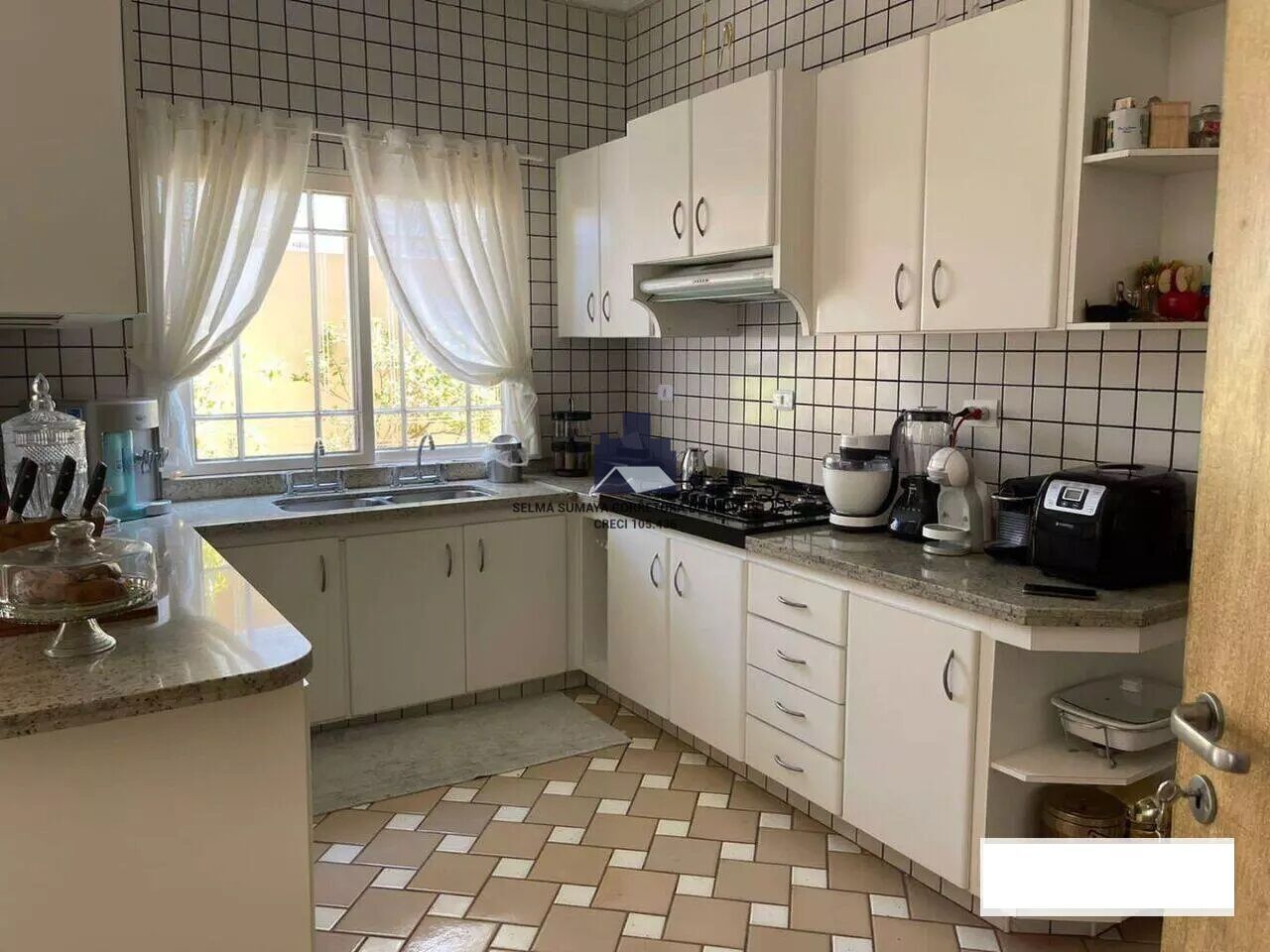 Casa de Condomínio com 3 quartos à venda, 460m² — foto 13 de 25