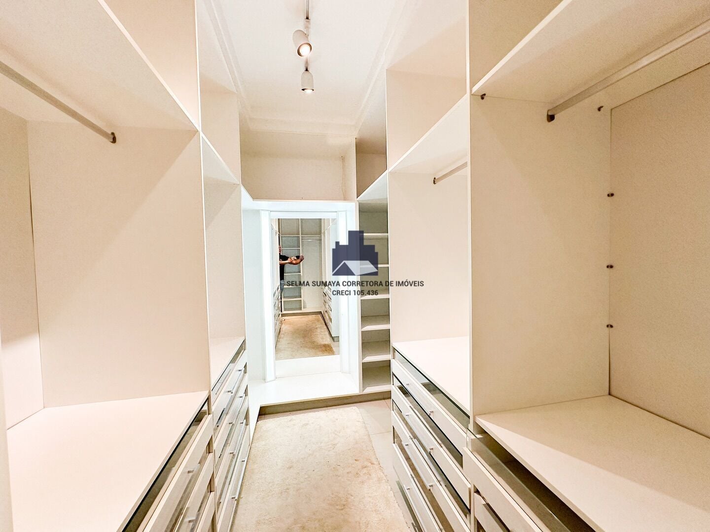 Casa de Condomínio com 3 quartos à venda, 260m² — foto 9 de 10