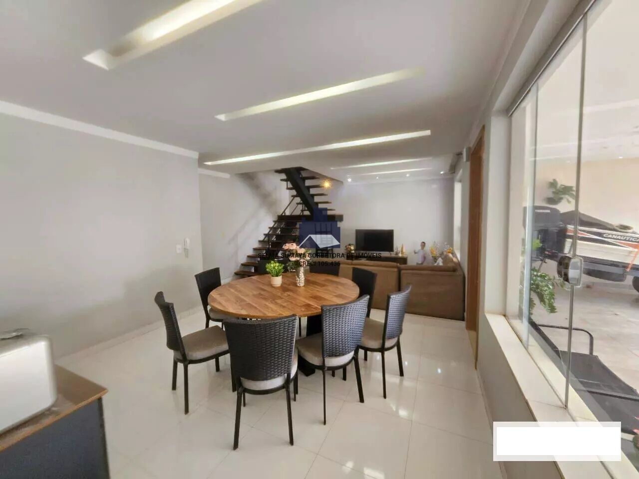 Casa com 5 quartos à venda, 220m² — foto 9 de 21
