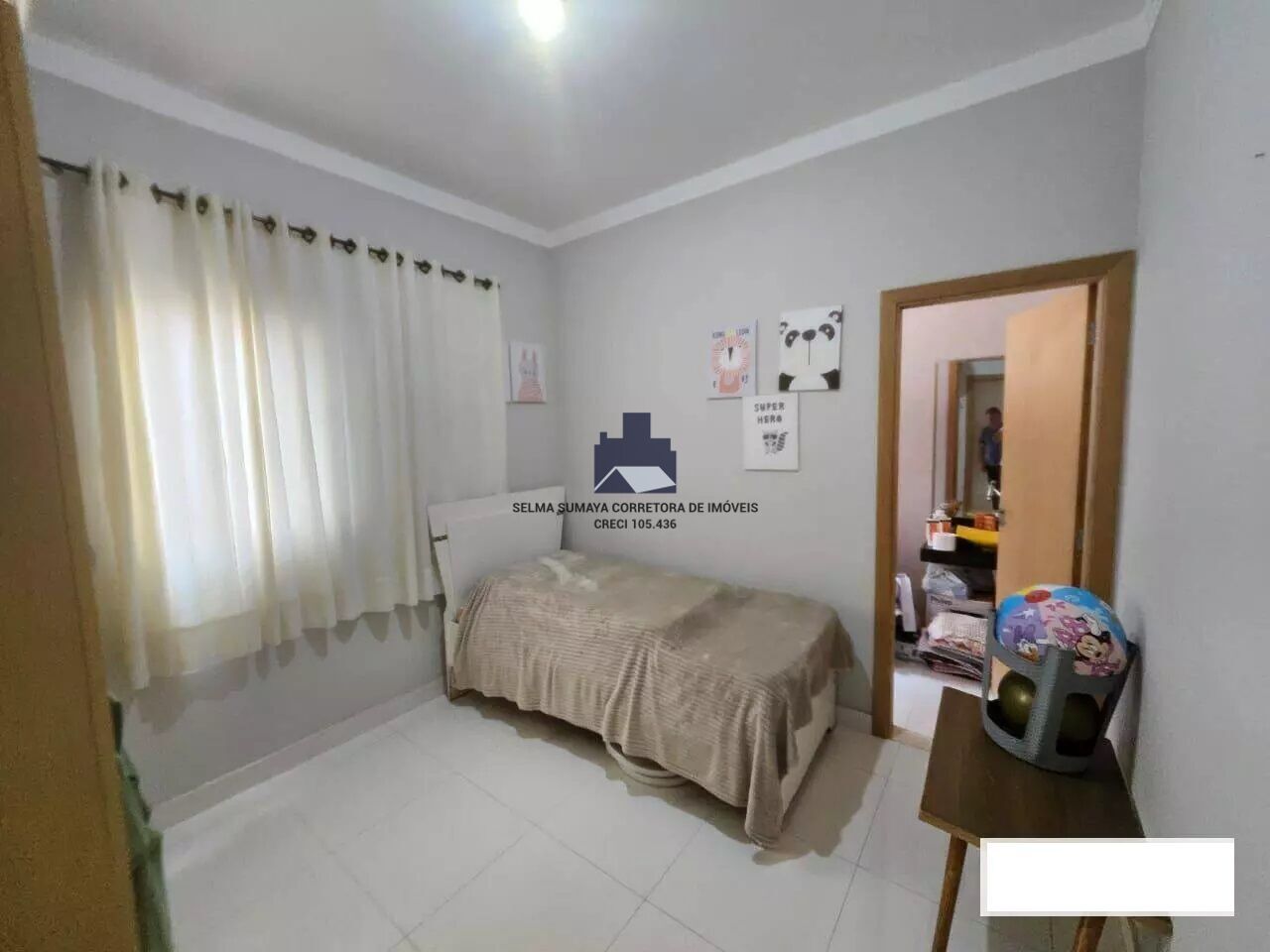 Casa com 5 quartos à venda, 220m² — foto 6 de 21