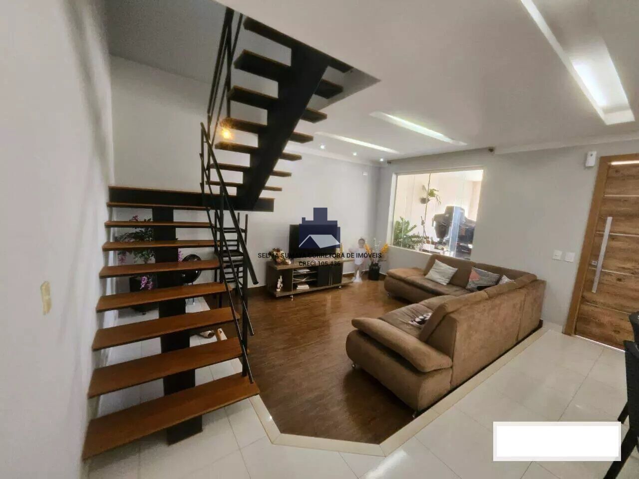 Casa com 5 quartos à venda, 220m² — foto 11 de 21