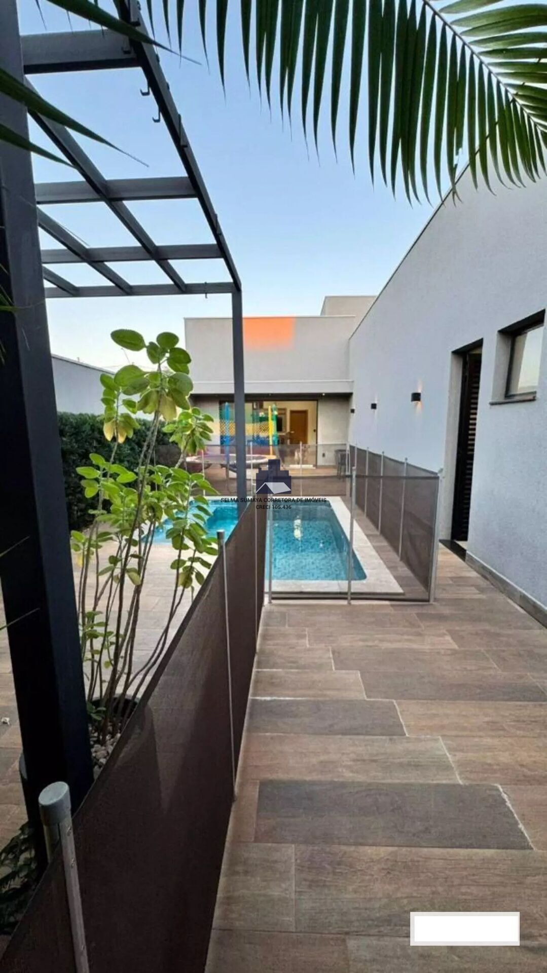 Casa de Condomínio com 3 quartos à venda, 195m² — foto 10 de 25