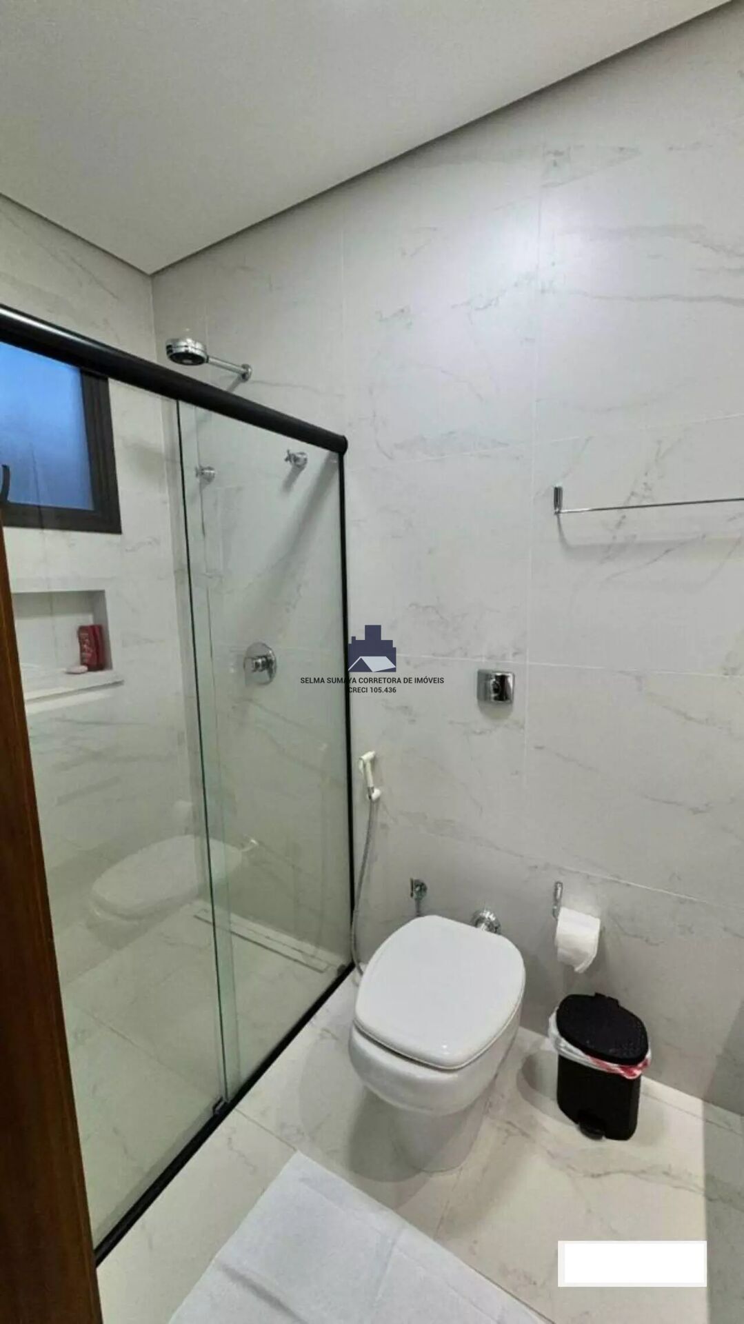 Casa de Condomínio com 3 quartos à venda, 195m² — foto 15 de 25