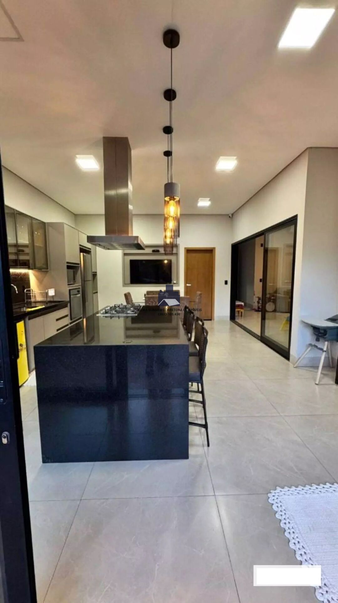 Casa de Condomínio com 3 quartos à venda, 195m² — foto 23 de 25