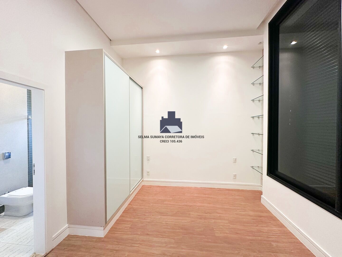 Casa de Condomínio com 4 quartos à venda, 450m² — foto 9 de 18