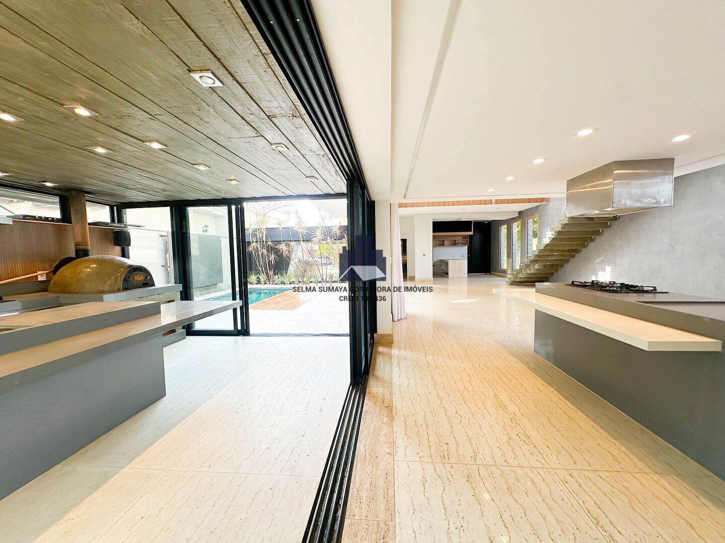 Casa de Condomínio com 4 quartos à venda, 450m² — foto 14 de 18