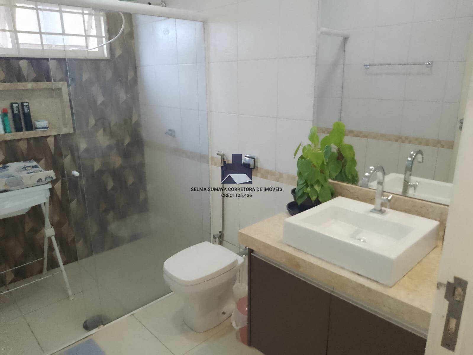 Casa com 3 quartos à venda, 157m² — foto 4 de 14