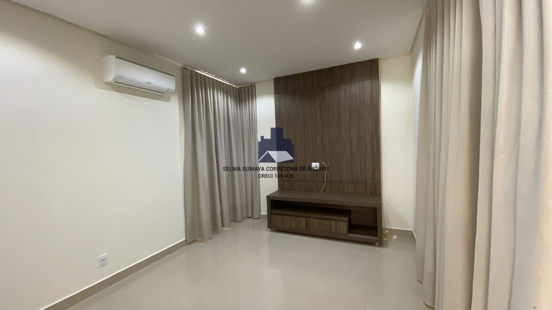 Casa de Condomínio com 4 quartos à venda, 285m² — foto 30 de 33