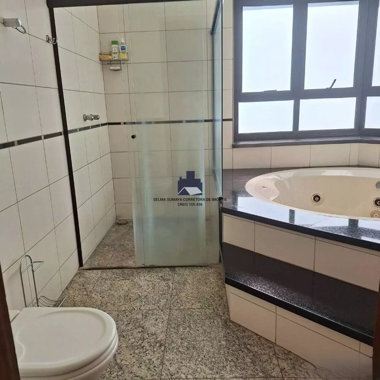 Apartamento com 4 quartos à venda, 255m² — foto 11 de 18