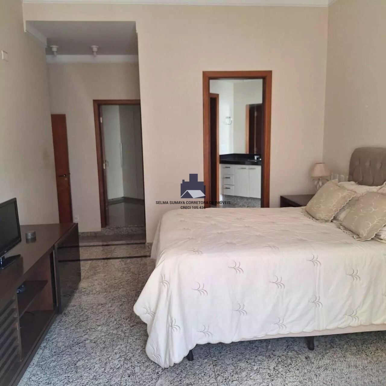 Apartamento com 4 quartos à venda, 255m² — foto 12 de 18