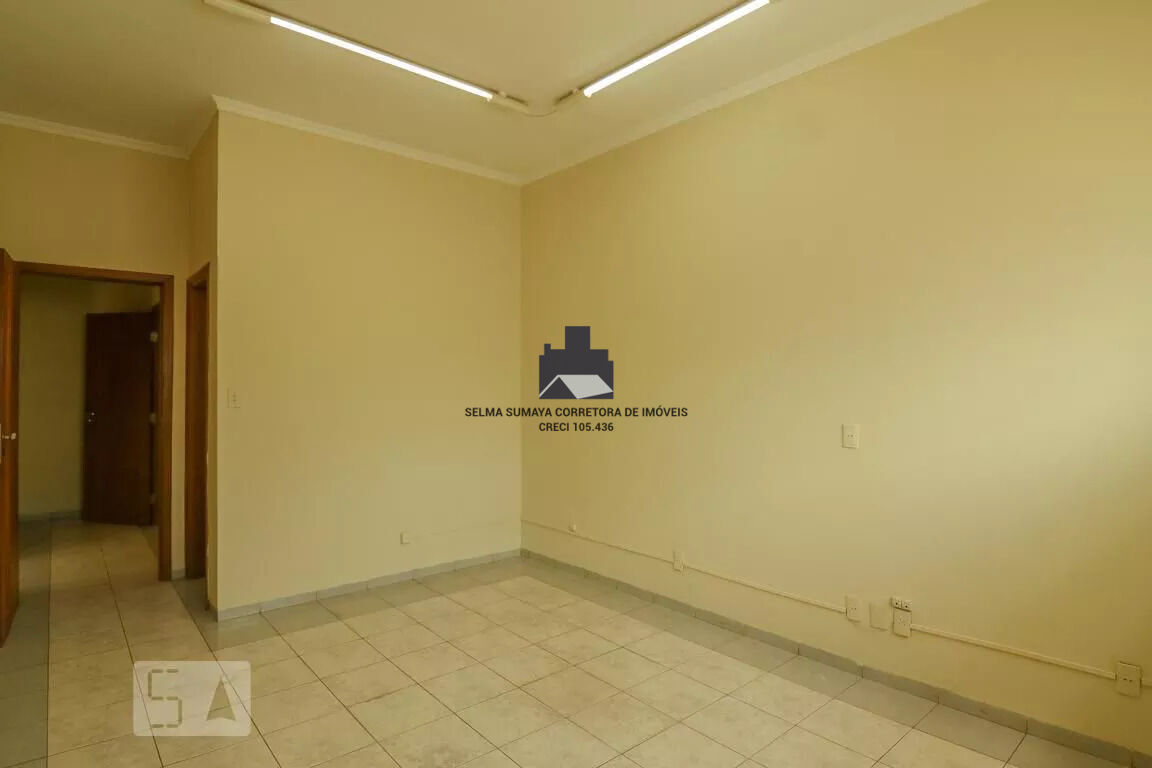 Casa com 3 quartos à venda, 250m² — foto 19 de 29