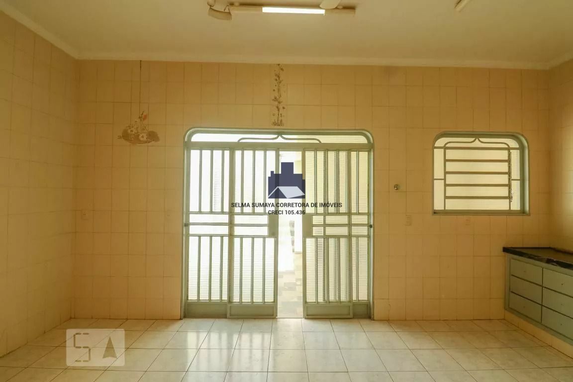 Casa com 3 quartos à venda, 250m² — foto 5 de 29