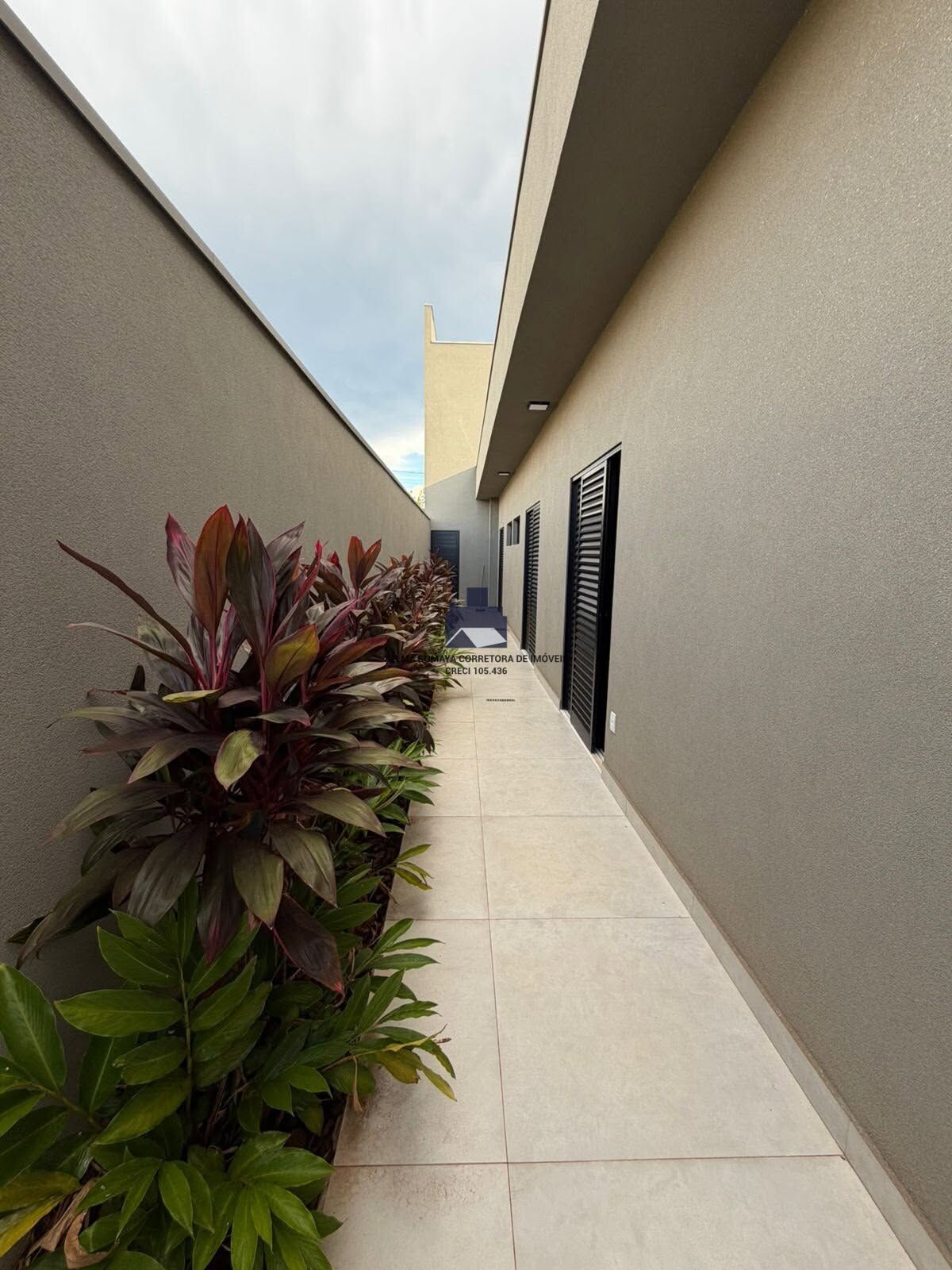 Casa de Condomínio com 3 quartos à venda, 190m² — foto 17 de 18