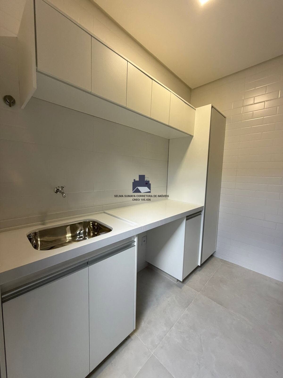 Casa de Condomínio com 3 quartos à venda, 190m² — foto 11 de 18