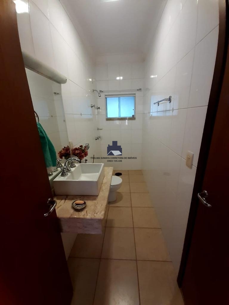 Casa de Condomínio com 3 quartos à venda, 256m² — foto 11 de 44