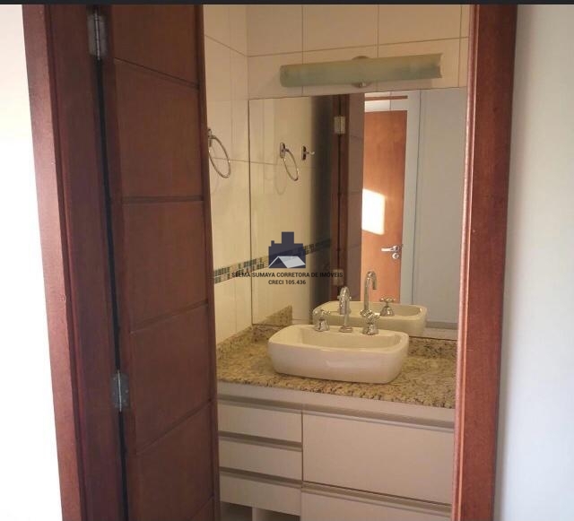 Casa de Condomínio com 3 quartos à venda, 256m² — foto 26 de 44