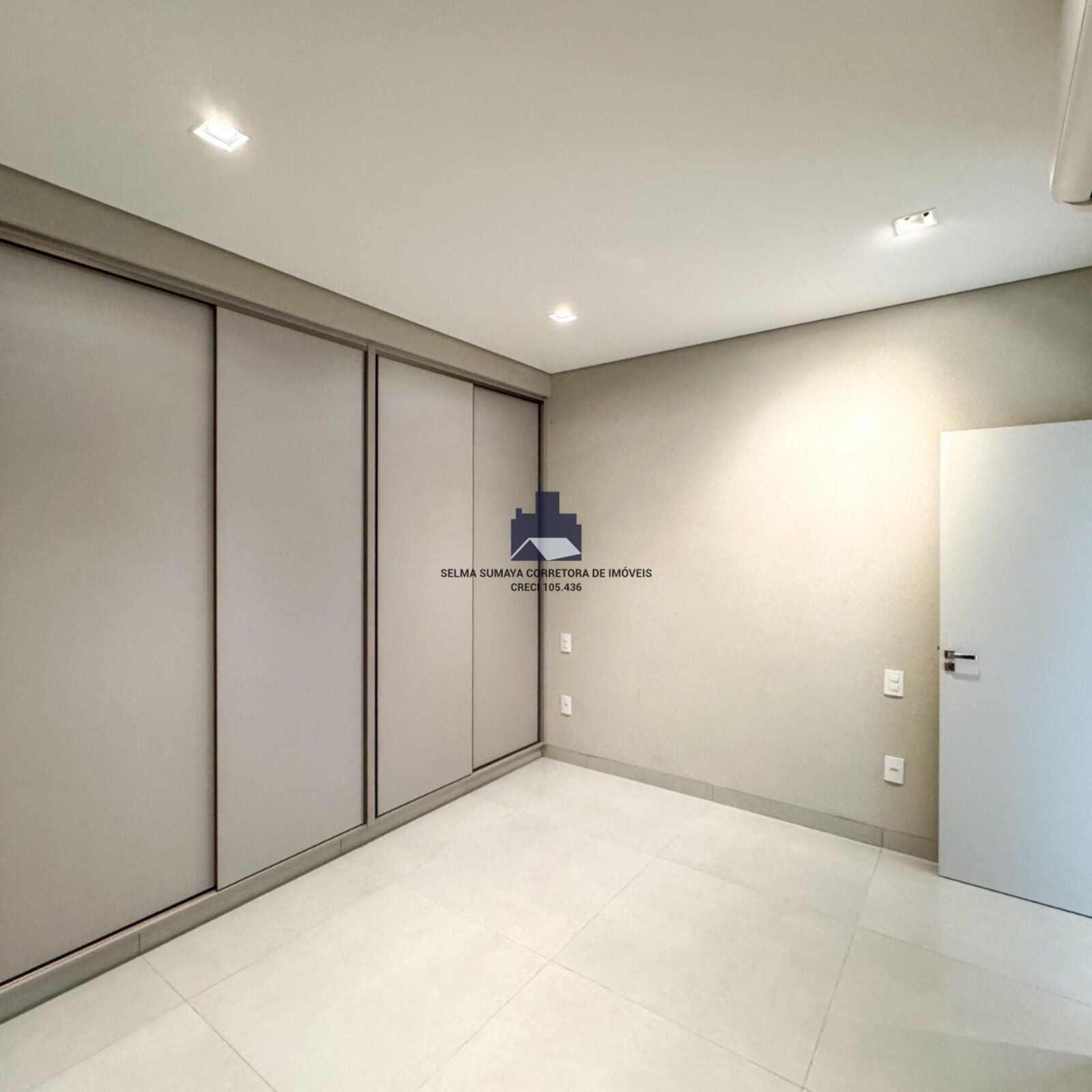 Casa de Condomínio com 3 quartos à venda, 189m² — foto 11 de 20