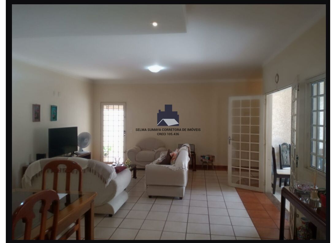 Casa com 3 quartos à venda, 206m² — foto 7 de 17