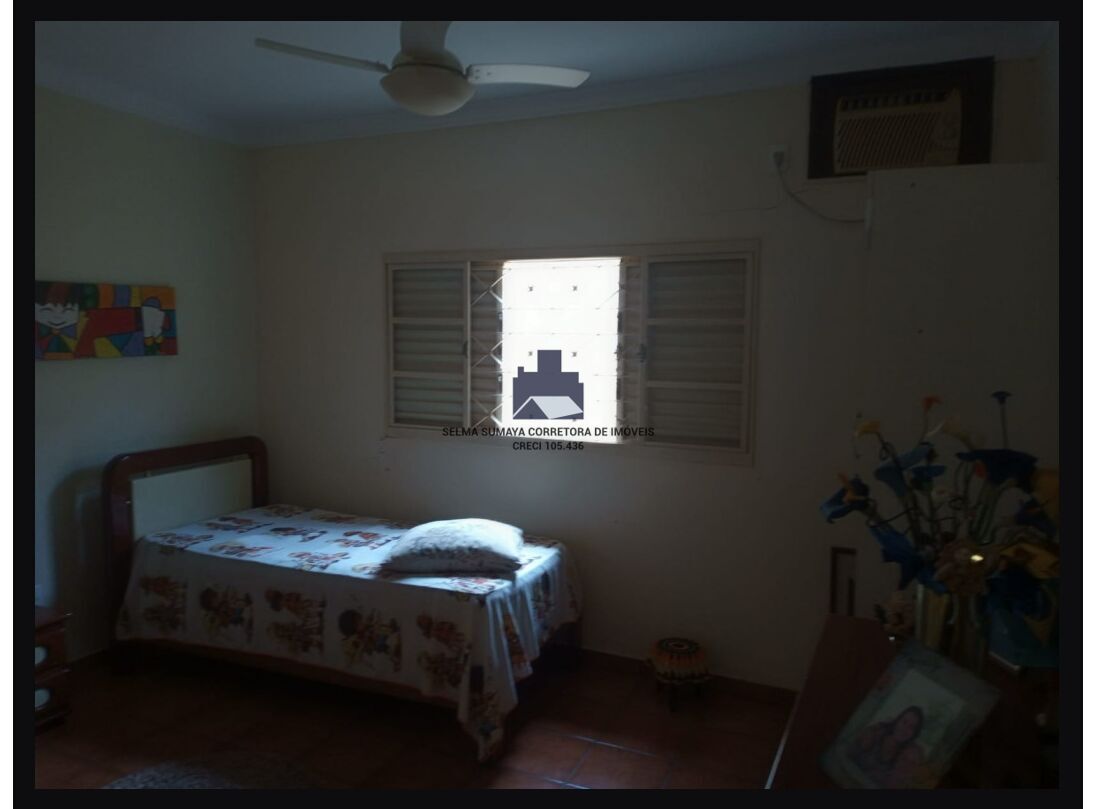 Casa com 3 quartos à venda, 206m² — foto 10 de 17