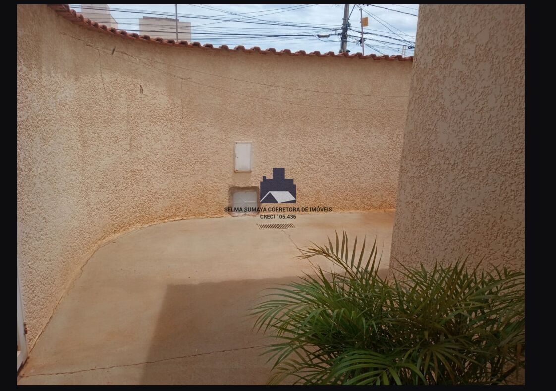 Casa com 3 quartos à venda, 206m² — foto 9 de 17