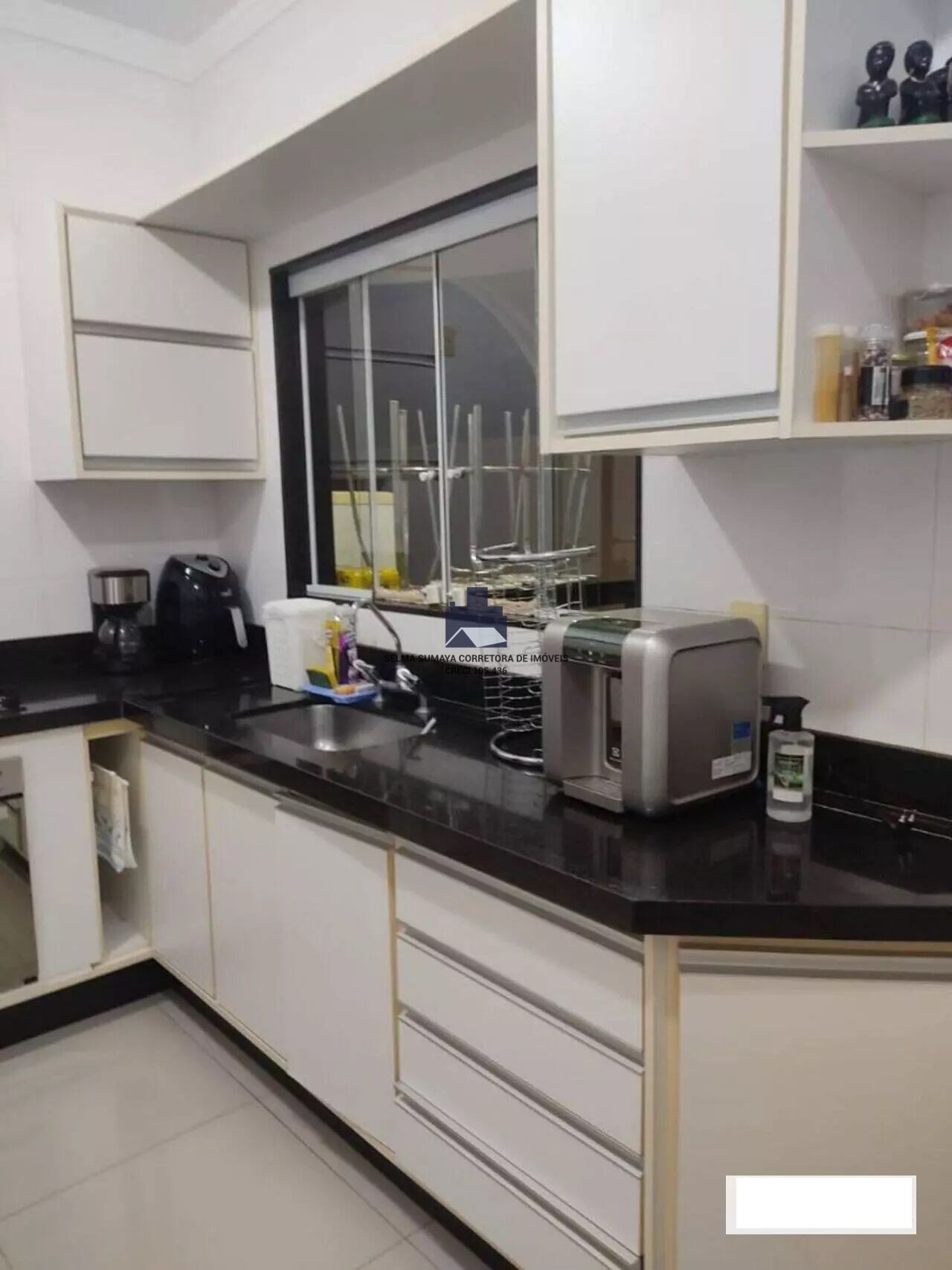 Casa de Condomínio com 3 quartos à venda, 200m² — foto 6 de 19