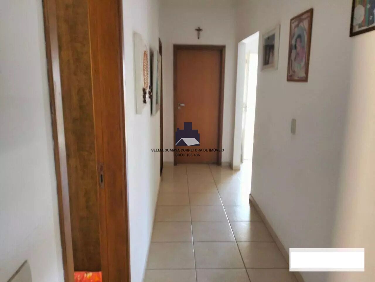 Casa com 5 quartos à venda, 255m² — foto 9 de 21