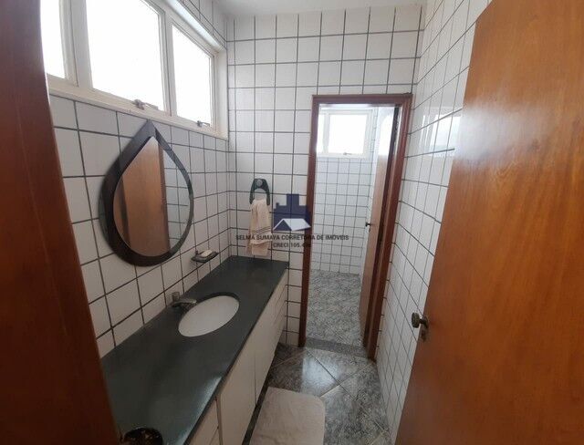 Casa com 3 quartos à venda, 320m² — foto 4 de 13