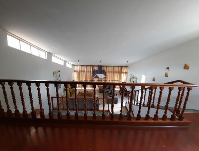 Casa com 3 quartos à venda, 320m² — foto 12 de 13