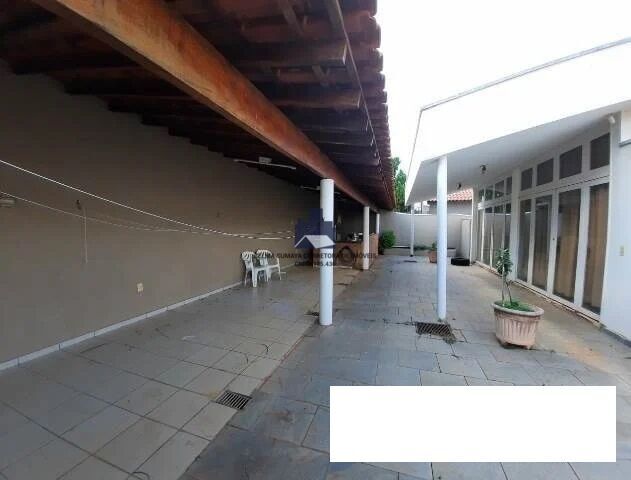 Casa com 3 quartos à venda, 320m² — foto 5 de 13