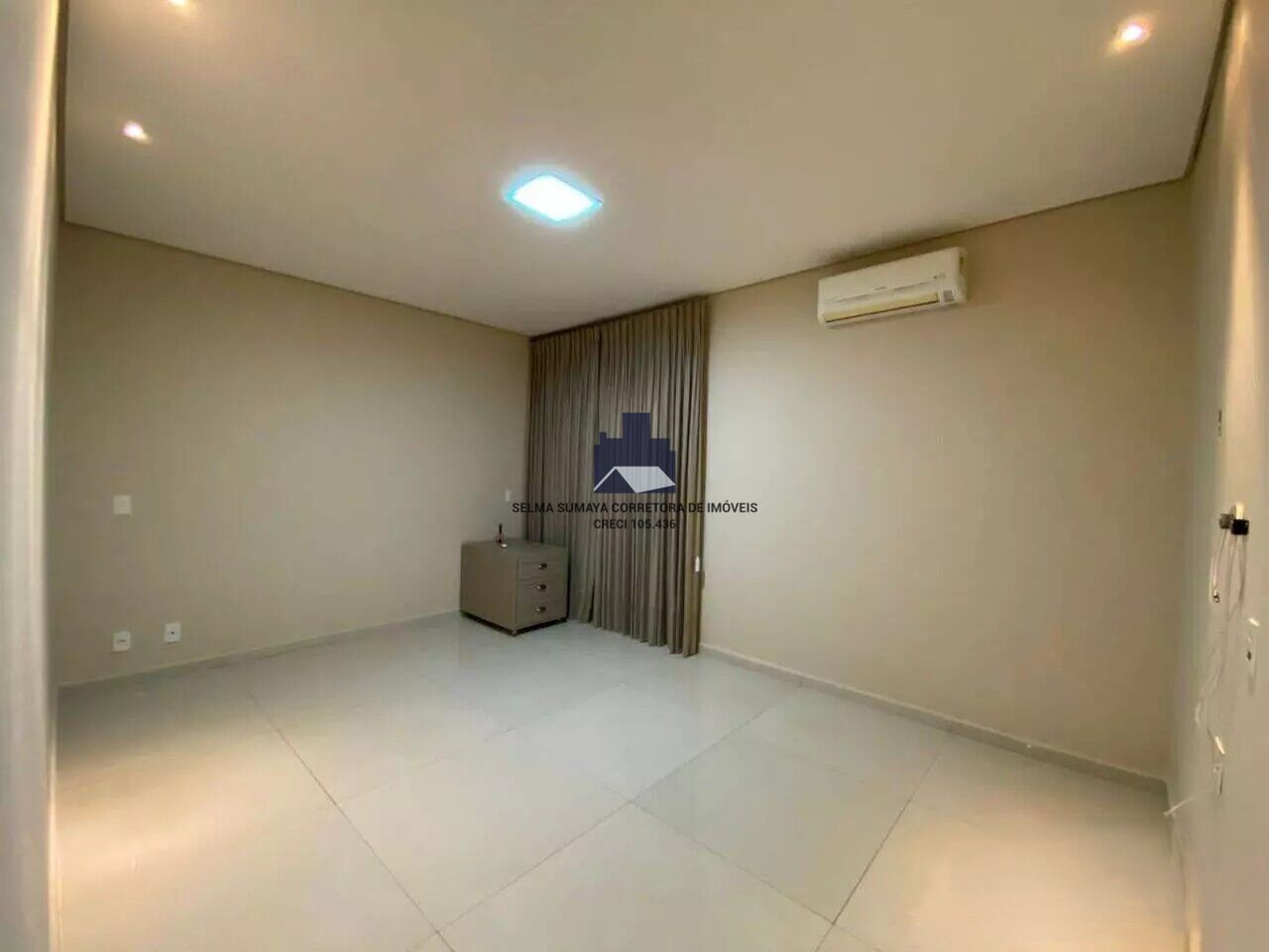 Casa de Condomínio com 4 quartos à venda, 301m² — foto 9 de 21